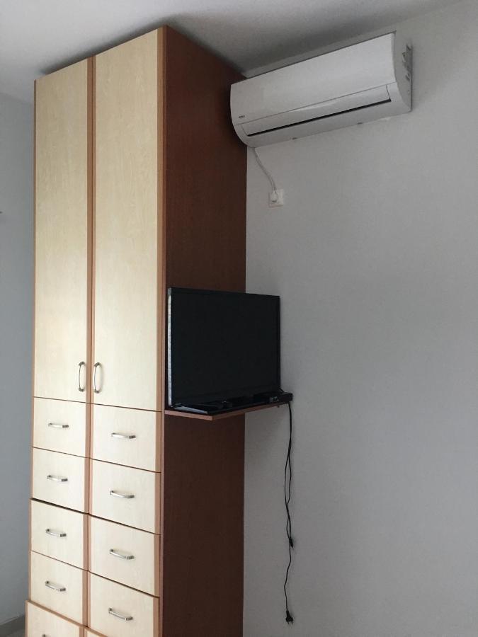 Lr Apartments Саранда Екстер'єр фото