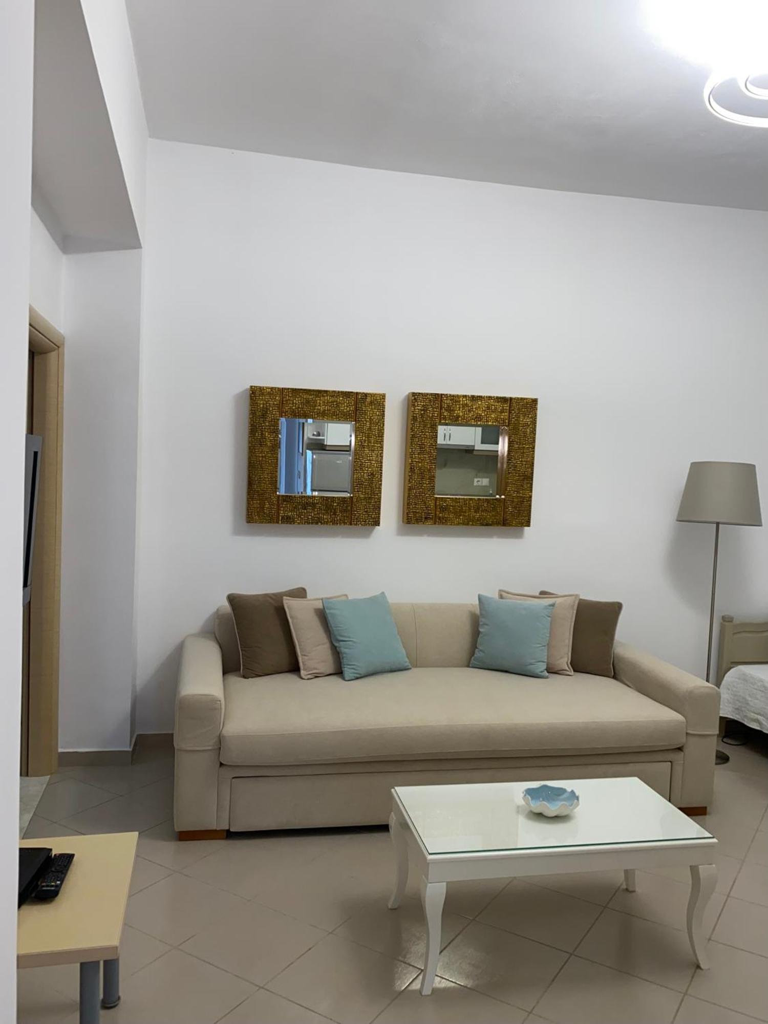 Lr Apartments Саранда Екстер'єр фото